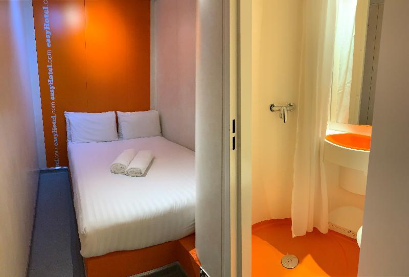 Easyhotel South Kensington London Exterior foto