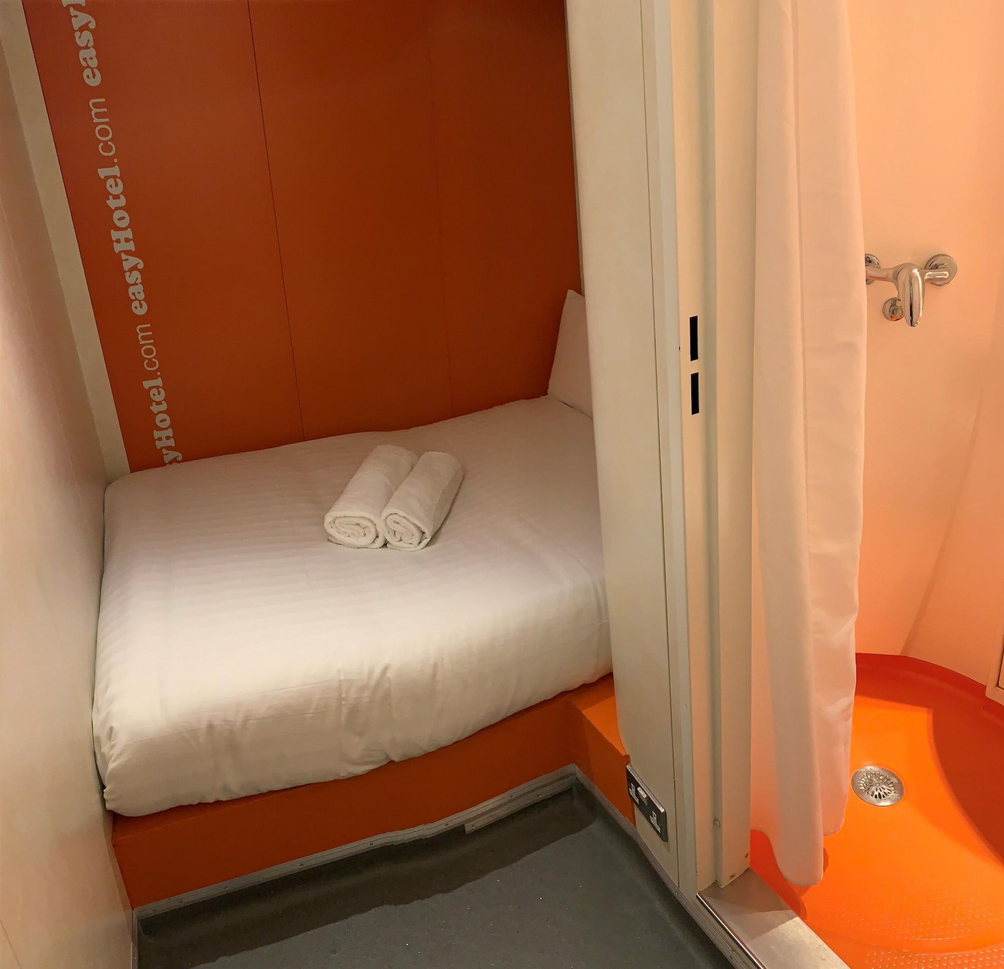 Easyhotel South Kensington London Exterior foto