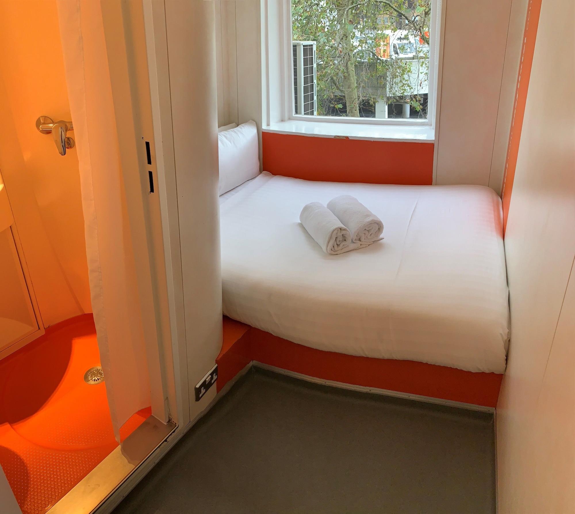 Easyhotel South Kensington London Exterior foto