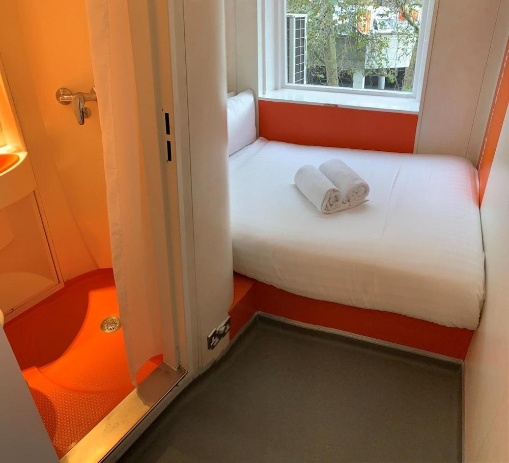 Easyhotel South Kensington London Exterior foto